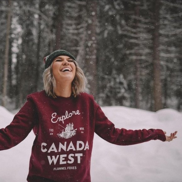 flannel foxes Tops - FLANNEL FOXES | EXPLORE CANADA WEST BURGUNDY SWEATSHIRT